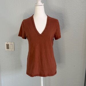Universal Thread Rust V-Neck Short Sleeve Tee